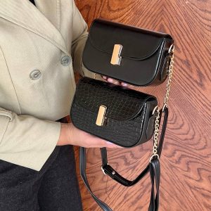 پاس قفل طلایی