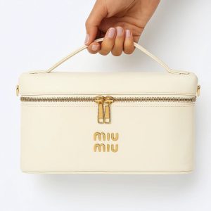 پاس کتابی جلو زیپ میومیو - Image 4