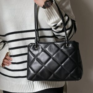 کیف چنل دوزی رودوشی - Image 3