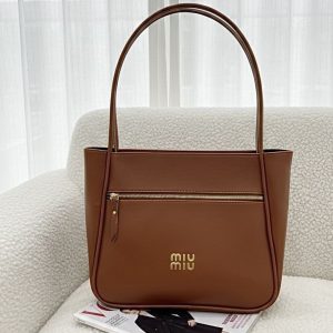 کیف دوشی جلو زیپ میومیو